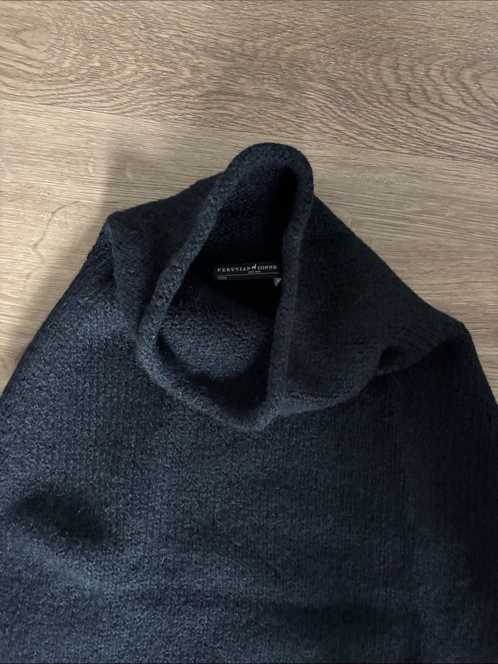 Peruvian Connection Black wool capelet